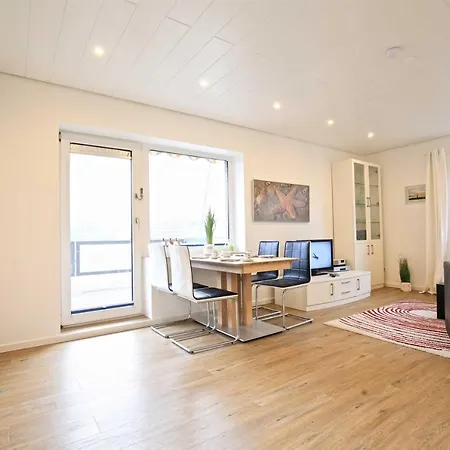 Haus Alexandra 1 아파트 방어로게